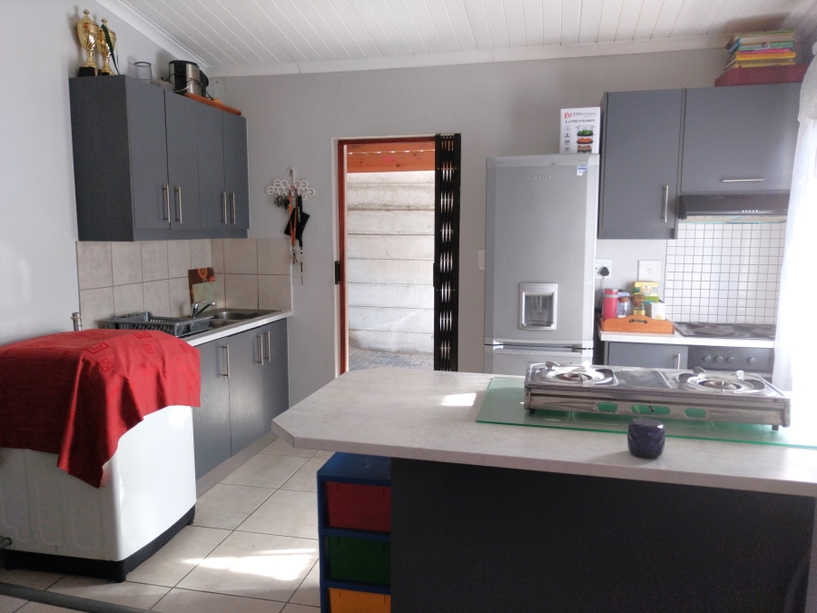 3 Bedroom Property for Sale in Bell Glen Western Cape